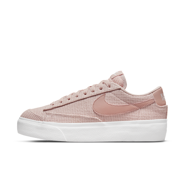Pantofi sport NIKE BLAZER LOW PLATFORM ESS Femei